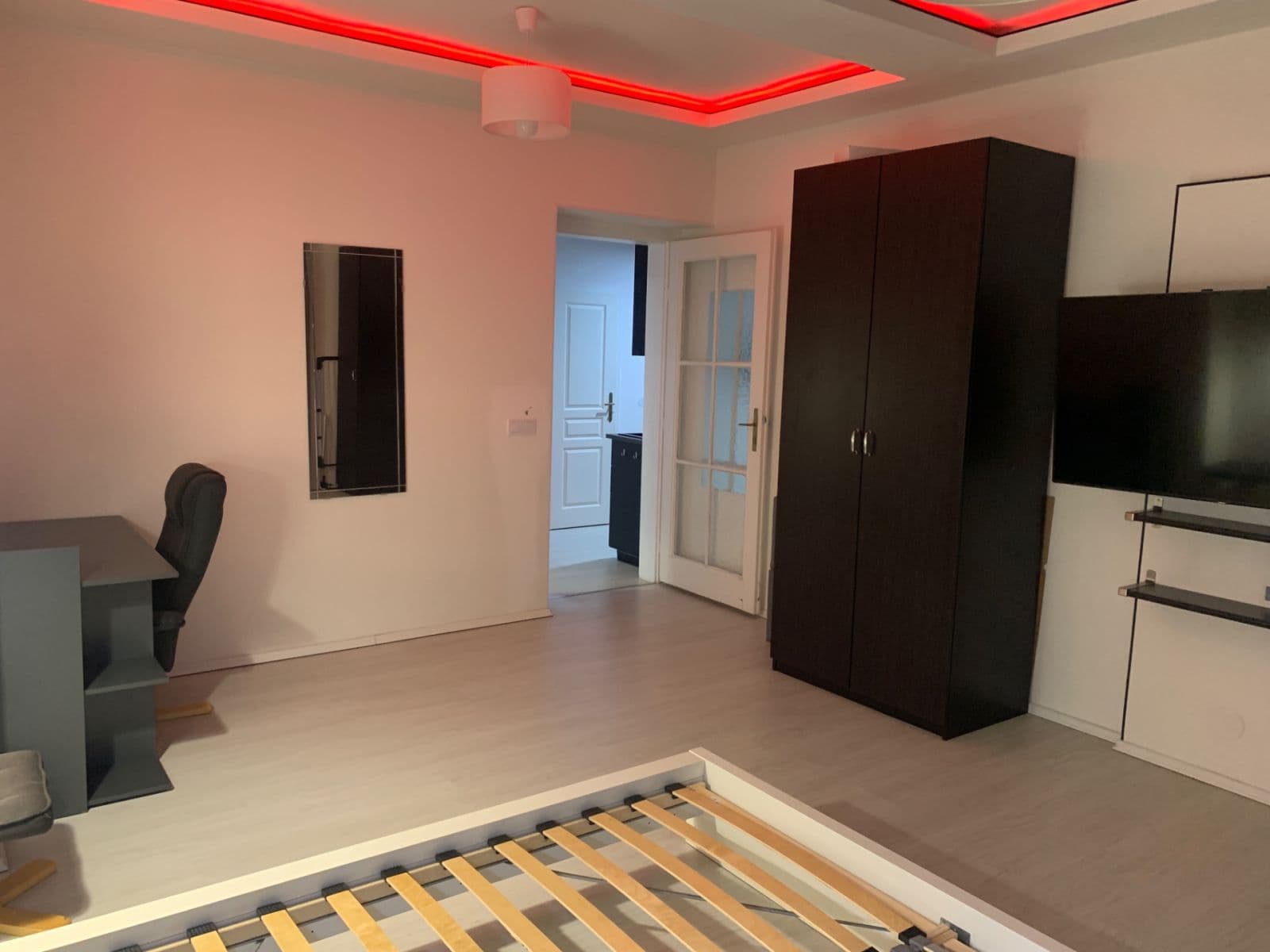 1 bedroom with open-plan kitchen flat to rent, 70 m², Domažlická, Prague, Prague 1 bedroom with open-plan kitchen flat to rent, 70 m², Domažlická, Prague, Prague