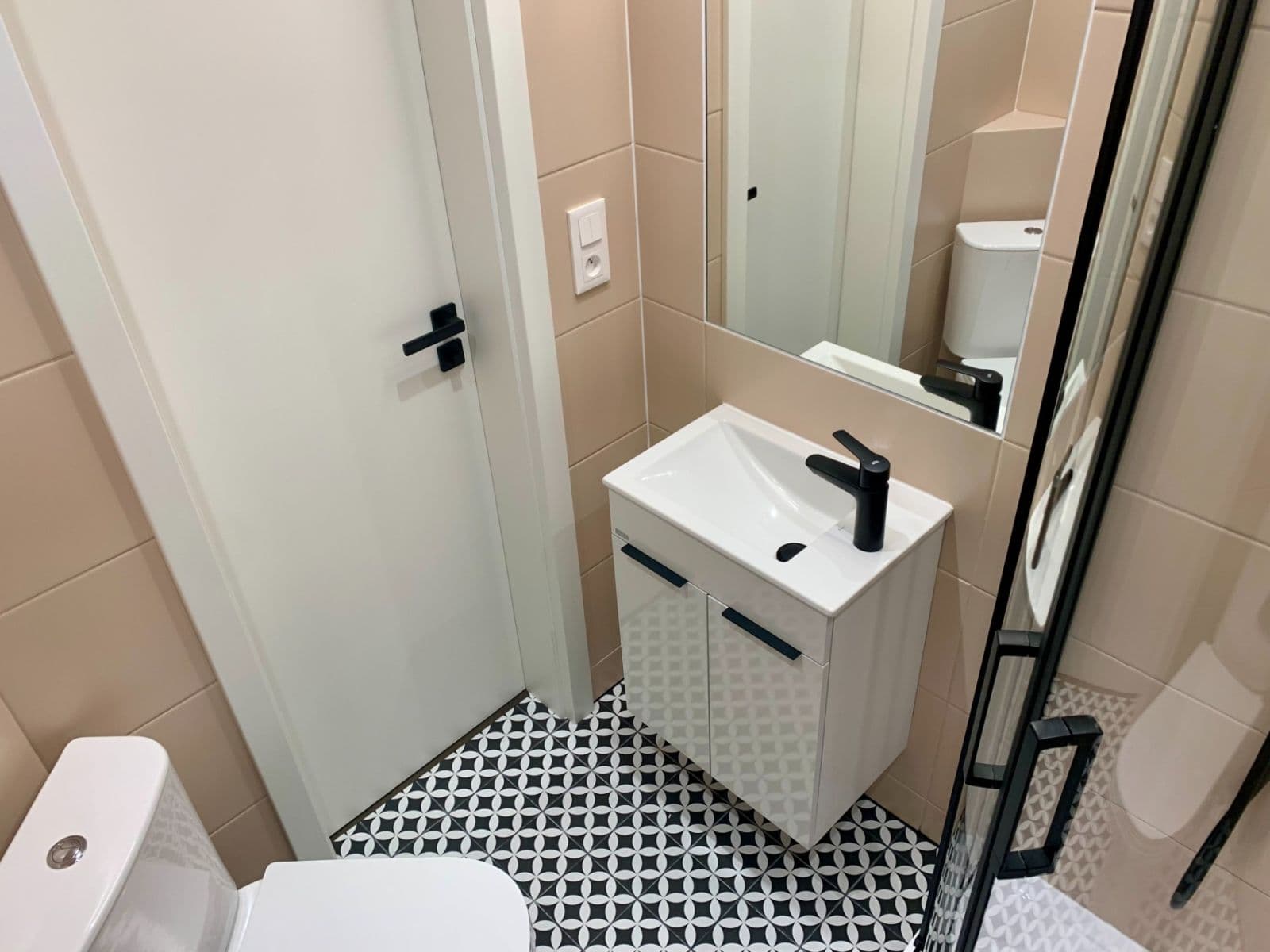 Studio flat to rent, 24 m², Petra Rezka, Prague, Prague Studio flat to rent, 24 m², Petra Rezka, Prague, Prague