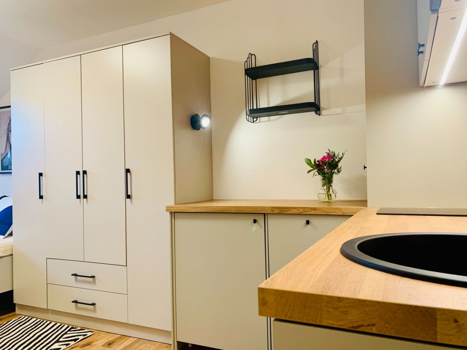 Studio flat to rent, 24 m², Petra Rezka, Prague, Prague Studio flat to rent, 24 m², Petra Rezka, Prague, Prague