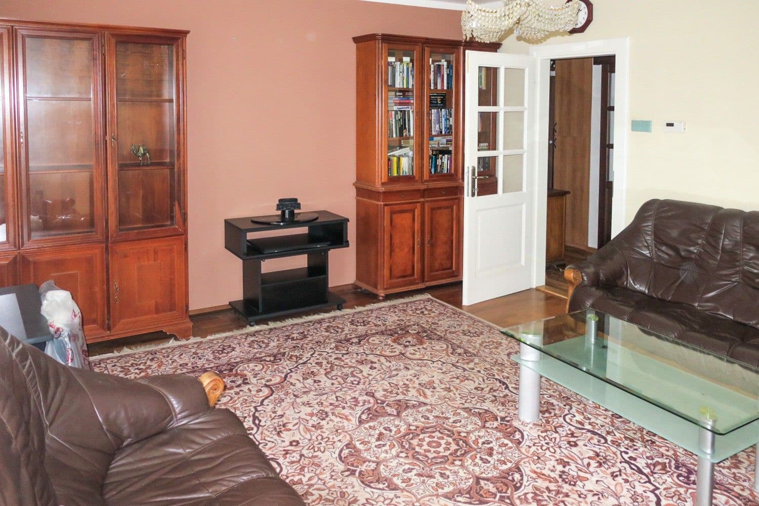 3 bedroom flat for sale, 70 m², Kamenný Přívoz, Středočeský Region 3 bedroom flat for sale, 70 m², Kamenný Přívoz, Středočeský Region