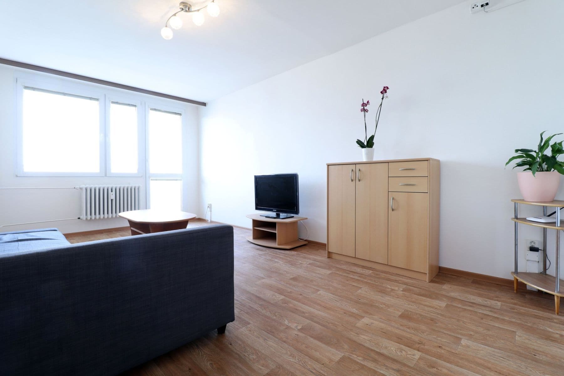 3 bedroom flat to rent, 70 m², Estonská, Kladno, Středočeský Region 3 bedroom flat to rent, 70 m², Estonská, Kladno, Středočeský Region