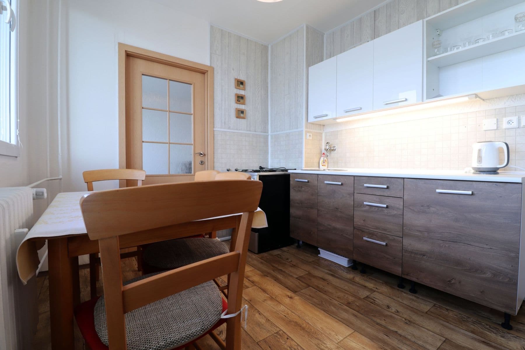 3 bedroom flat to rent, 70 m², Estonská, Kladno, Středočeský Region 3 bedroom flat to rent, 70 m², Estonská, Kladno, Středočeský Region