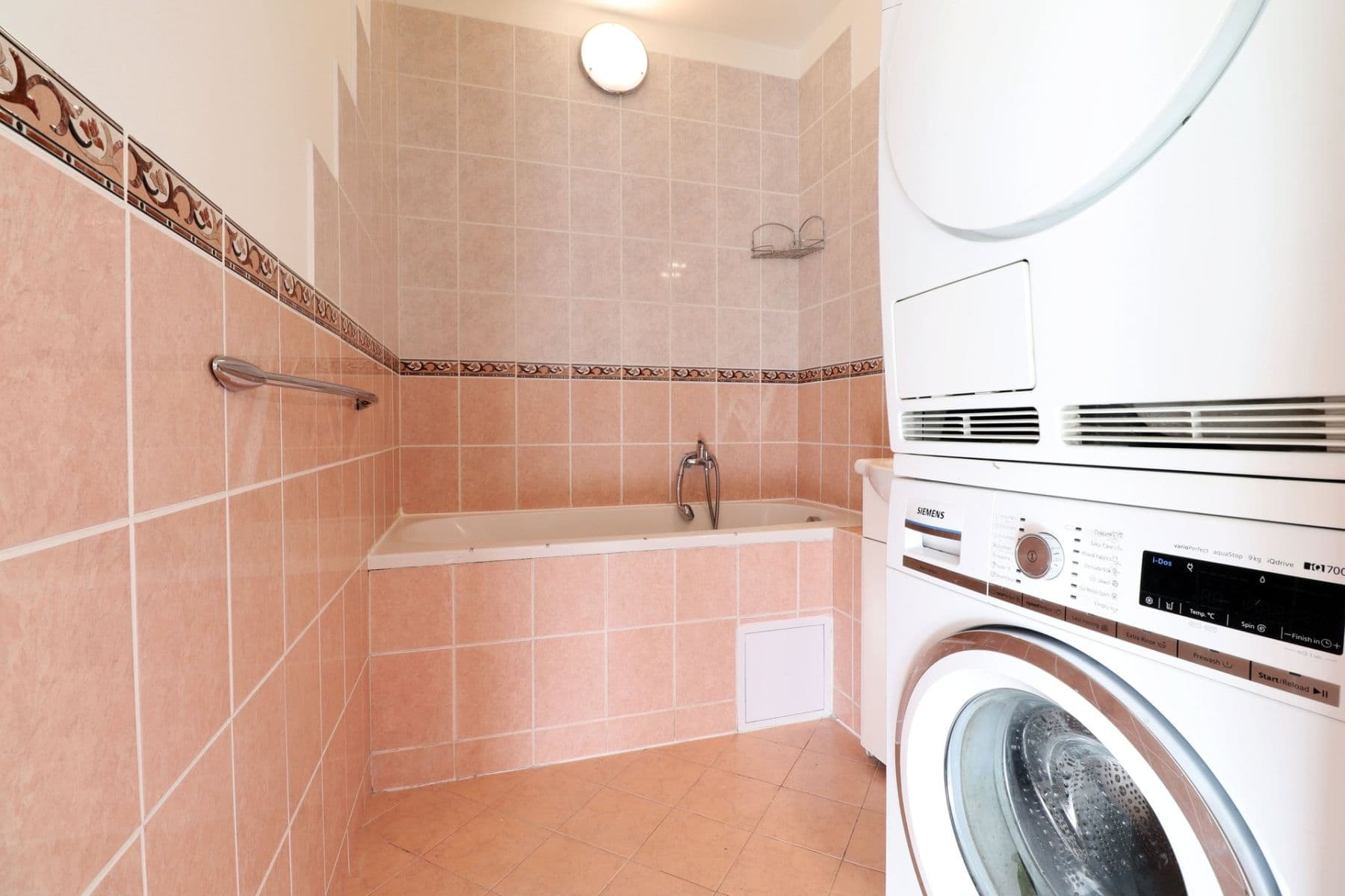 3 bedroom flat to rent, 69 m², Tanvaldská, Prague, Prague 3 bedroom flat to rent, 69 m², Tanvaldská, Prague, Prague