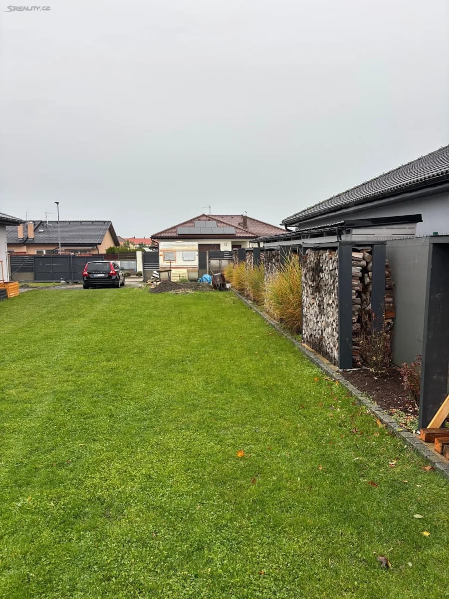 house for sale, 95 m², Třebichovická, Kladno, Středočeský Region house for sale, 95 m², Třebichovická, Kladno, Středočeský Region