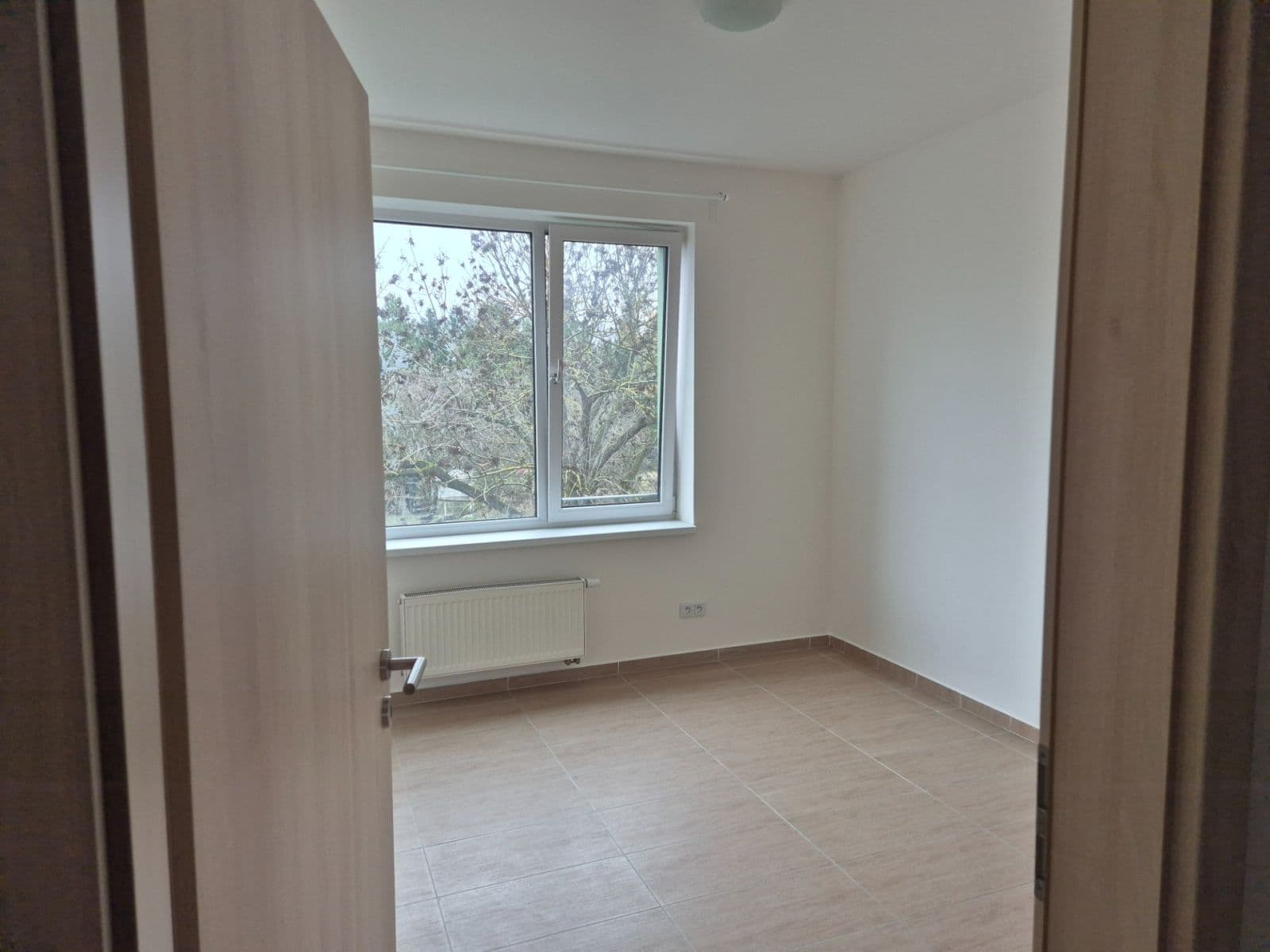 2 bedroom with open-plan kitchen flat to rent, 107 m², Premonstrátů, Chýně, Středočeský Region 2 bedroom with open-plan kitchen flat to rent, 107 m², Premonstrátů, Chýně, Středočeský Region