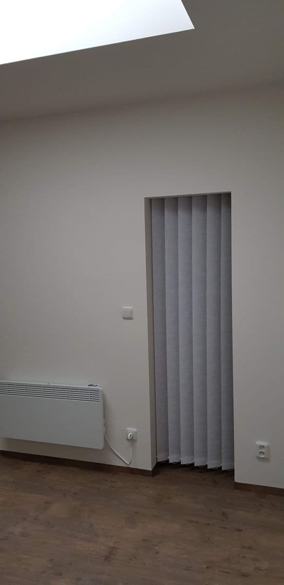 1 bedroom with open-plan kitchen flat to rent, 60 m², Chelčického, Brno, Jihomoravský Region 1 bedroom with open-plan kitchen flat to rent, 60 m², Chelčického, Brno, Jihomoravský Region