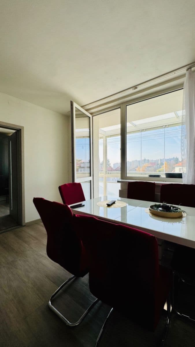 3 bedroom flat to rent, 70 m², Radčina, Prague, Prague 3 bedroom flat to rent, 70 m², Radčina, Prague, Prague