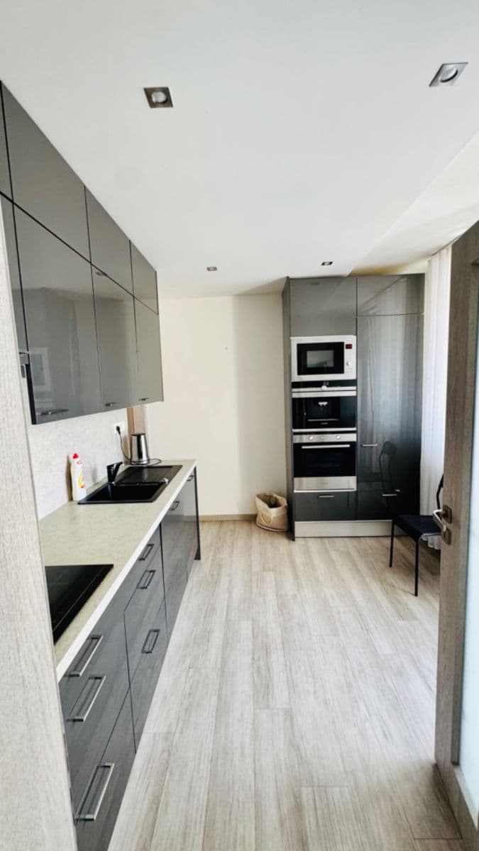 3 bedroom flat to rent, 70 m², Radčina, Prague, Prague 3 bedroom flat to rent, 70 m², Radčina, Prague, Prague