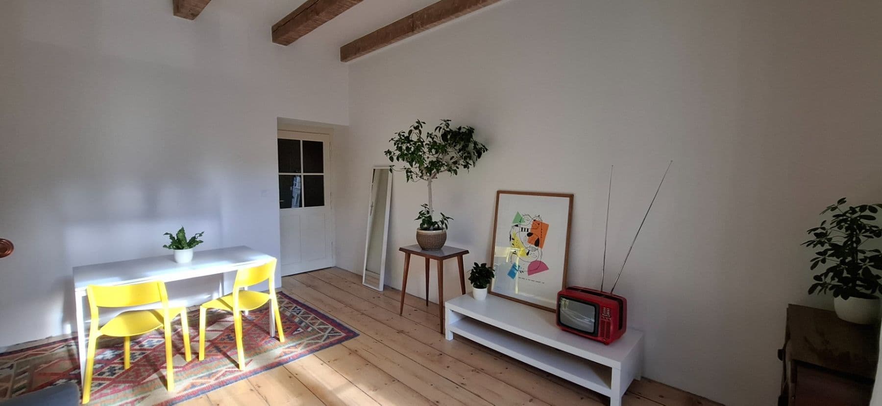 1 bedroom with open-plan kitchen flat to rent, 43 m², Rostislavova, Prague, Prague 1 bedroom with open-plan kitchen flat to rent, 43 m², Rostislavova, Prague, Prague