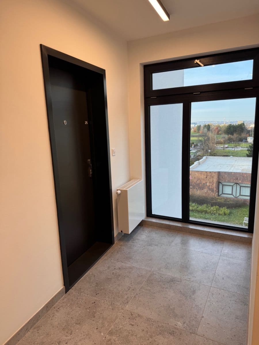 1 bedroom with open-plan kitchen flat for sale, 57 m², Milánská, Prague, Prague 1 bedroom with open-plan kitchen flat for sale, 57 m², Milánská, Prague, Prague