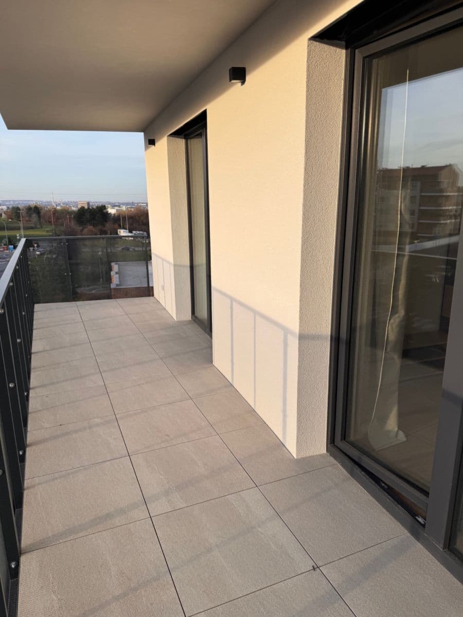 1 bedroom with open-plan kitchen flat for sale, 57 m², Milánská, Prague, Prague 1 bedroom with open-plan kitchen flat for sale, 57 m², Milánská, Prague, Prague