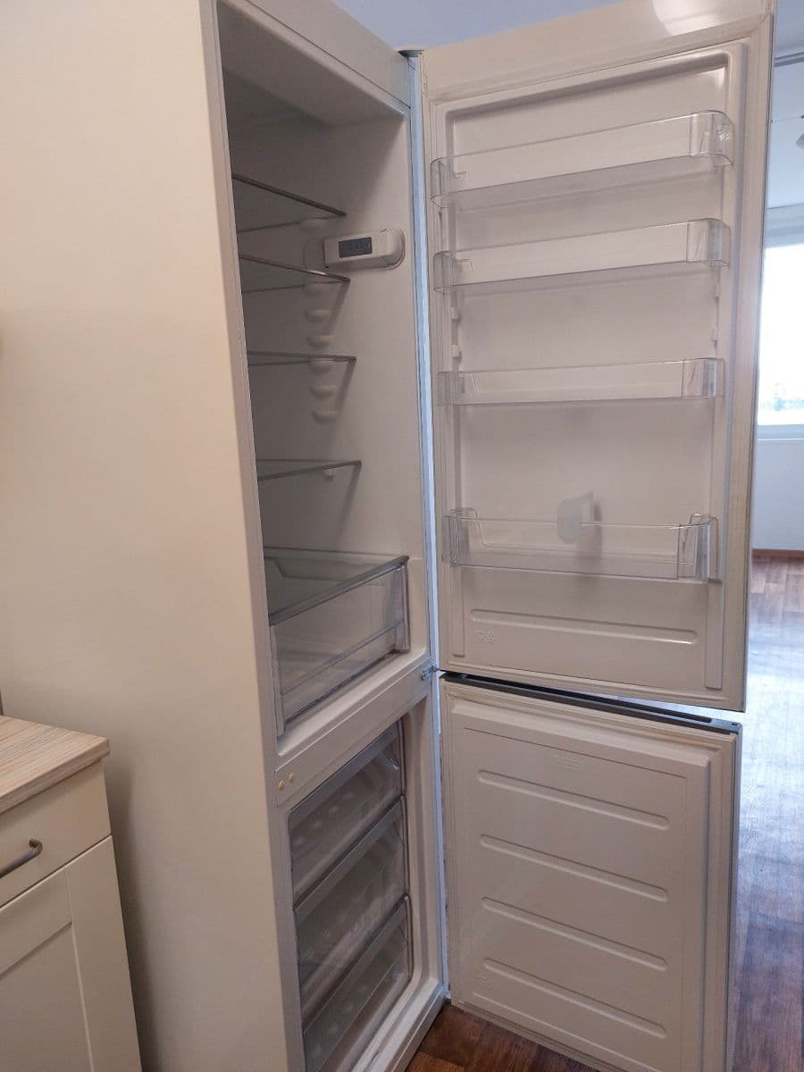 1 bedroom with open-plan kitchen flat to rent, 43 m², Švehlova, Prague, Prague 1 bedroom with open-plan kitchen flat to rent, 43 m², Švehlova, Prague, Prague