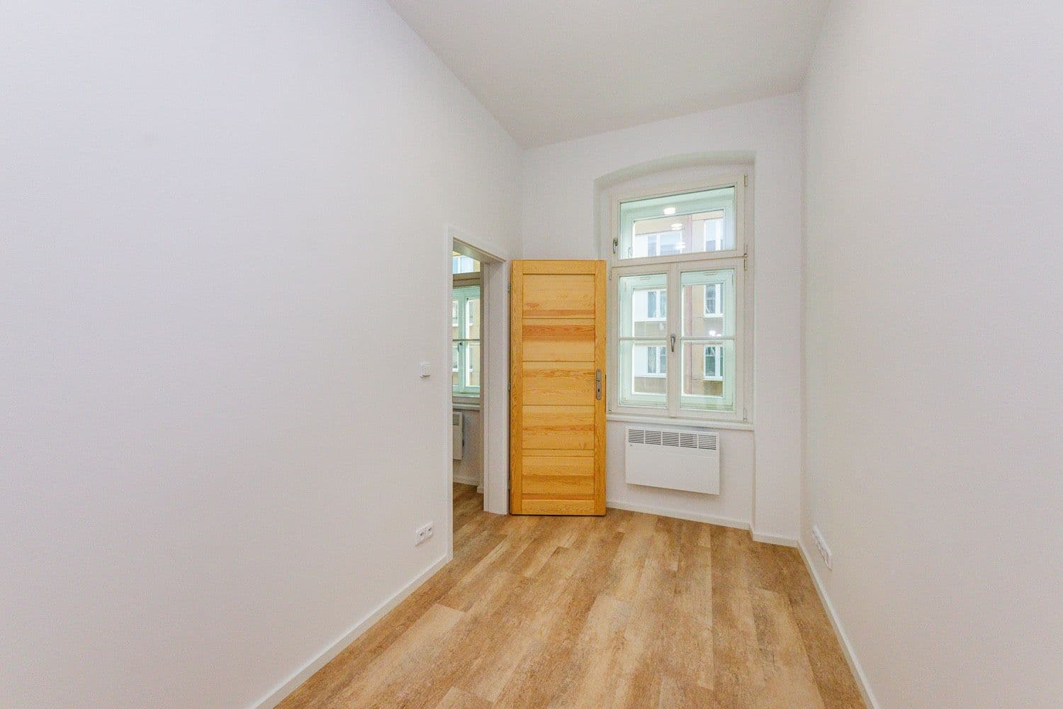 2 bedroom with open-plan kitchen flat to rent, 47 m², Rokycanova, Prague, Prague 2 bedroom with open-plan kitchen flat to rent, 47 m², Rokycanova, Prague, Prague