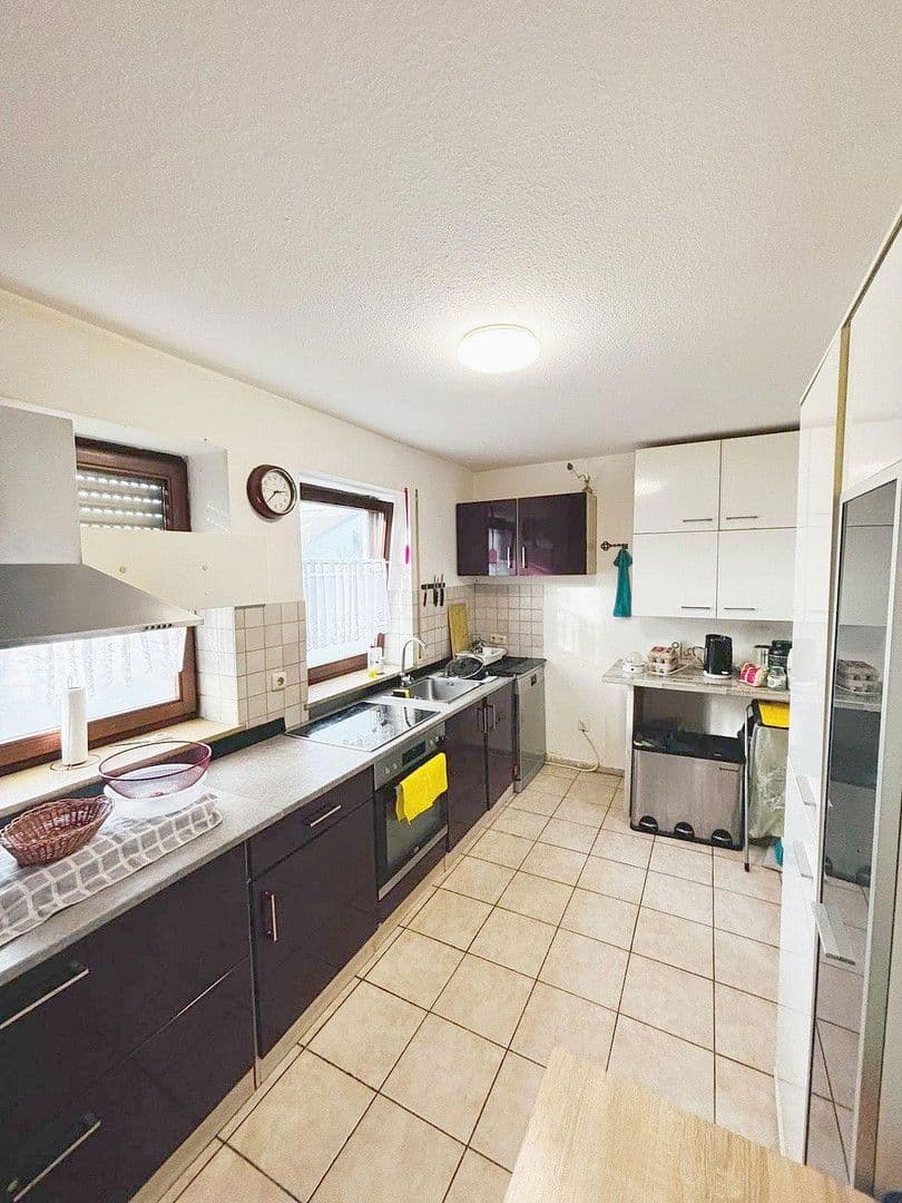 3 bedroom with open-plan kitchen flat to rent, 95 m², Hemhofen, Bavaria 3 bedroom with open-plan kitchen flat to rent, 95 m², Hemhofen, Bavaria