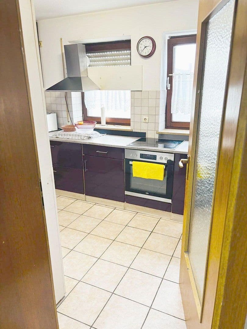 3 bedroom with open-plan kitchen flat to rent, 95 m², Hemhofen, Bavaria 3 bedroom with open-plan kitchen flat to rent, 95 m², Hemhofen, Bavaria