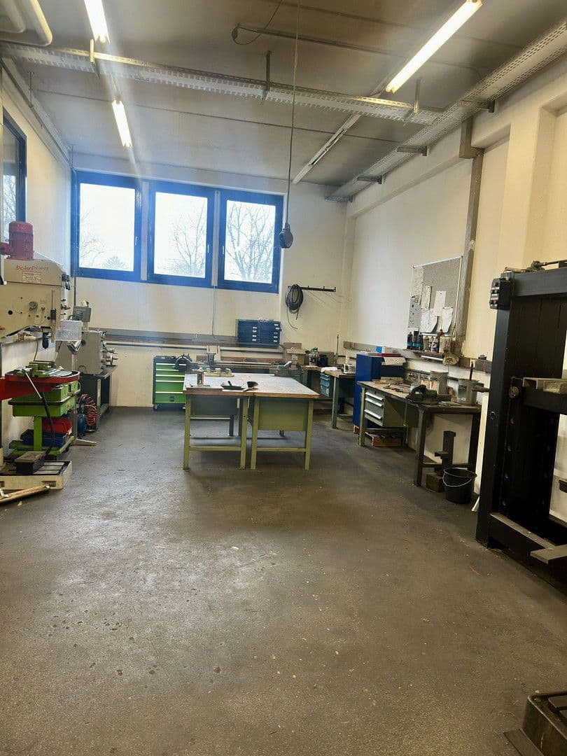 non-residential property to rent, 1,380 m², Industriestraße 23, Guntramsdorf, Lower Austria non-residential property to rent, 1,380 m², Industriestraße 23, Guntramsdorf, Lower Austria