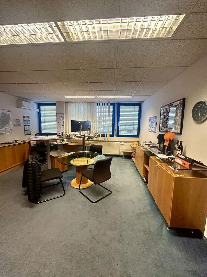 non-residential property to rent, 1,380 m², Industriestraße 23, Guntramsdorf, Lower Austria non-residential property to rent, 1,380 m², Industriestraße 23, Guntramsdorf, Lower Austria