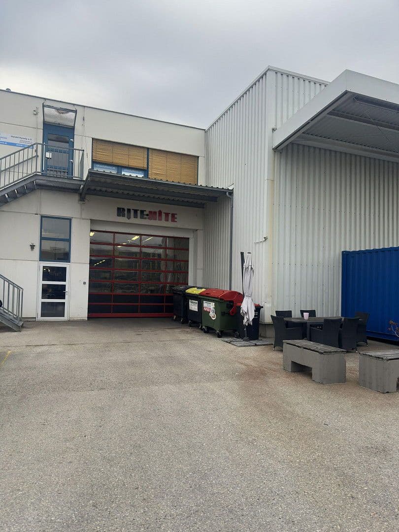 non-residential property to rent, 1,380 m², Industriestraße 23, Guntramsdorf, Lower Austria non-residential property to rent, 1,380 m², Industriestraße 23, Guntramsdorf, Lower Austria