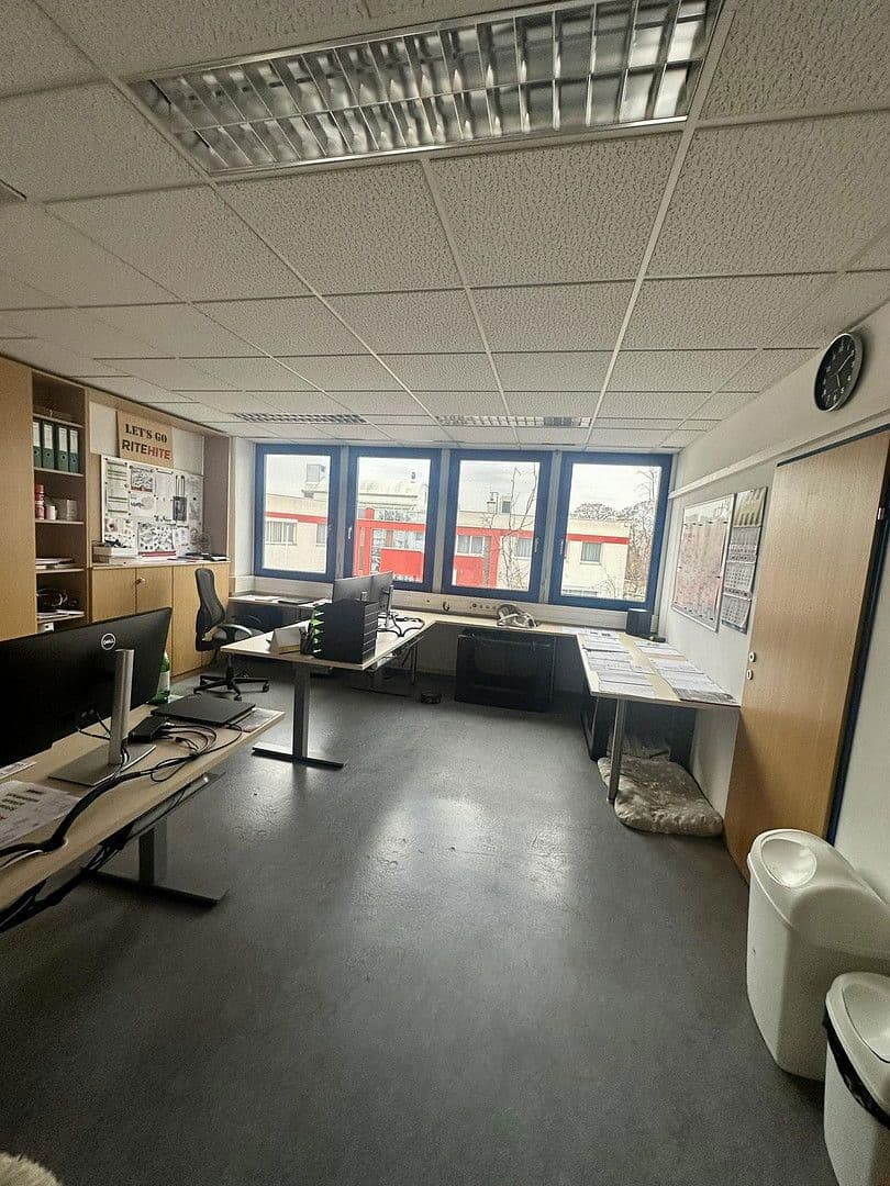 non-residential property to rent, 1,380 m², Industriestraße 23, Guntramsdorf, Lower Austria non-residential property to rent, 1,380 m², Industriestraße 23, Guntramsdorf, Lower Austria
