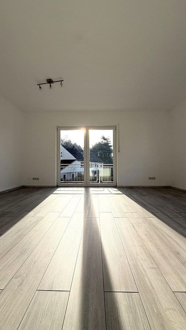 3 bedroom flat to rent, 95 m², Hauptstr. 22, Goddert, Rhineland-Palatinate 3 bedroom flat to rent, 95 m², Hauptstr. 22, Goddert, Rhineland-Palatinate