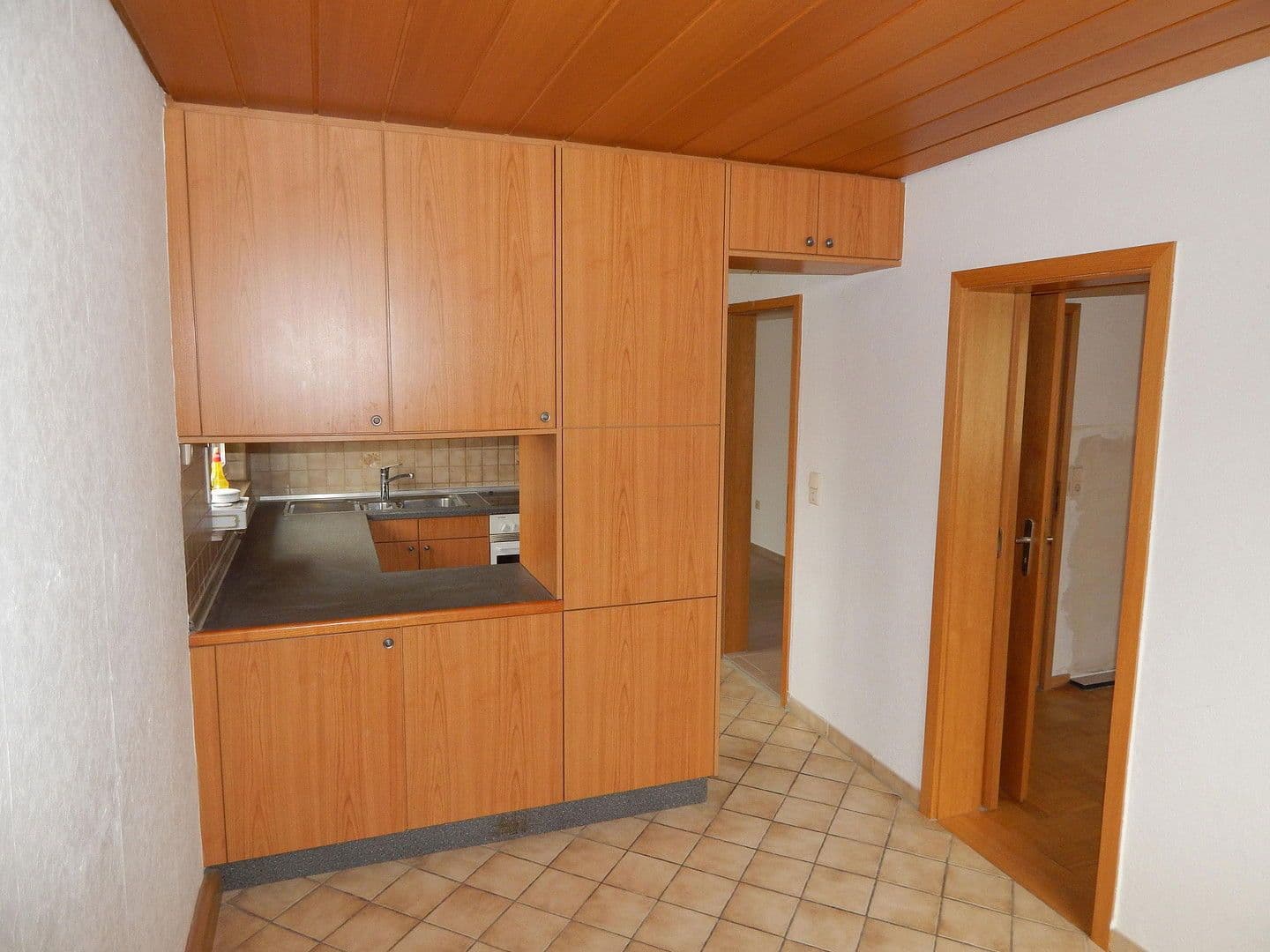 2 bedroom with open-plan kitchen flat to rent, 77 m², Filderstadt, Baden-Württemberg 2 bedroom with open-plan kitchen flat to rent, 77 m², Filderstadt, Baden-Württemberg