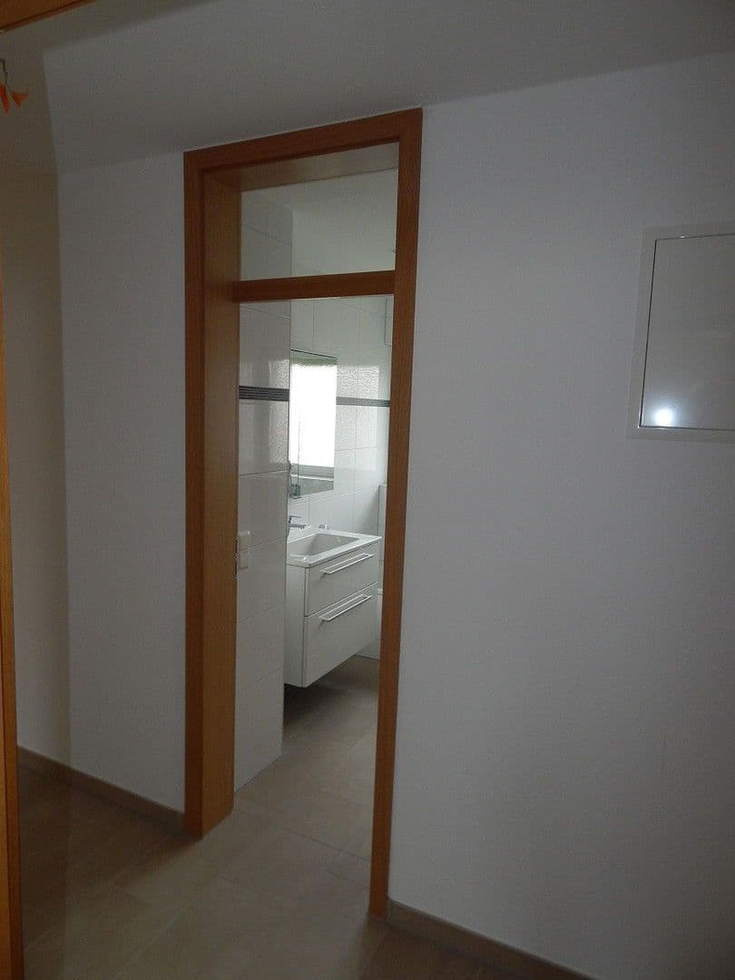 2 bedroom with open-plan kitchen flat to rent, 77 m², Filderstadt, Baden-Württemberg 2 bedroom with open-plan kitchen flat to rent, 77 m², Filderstadt, Baden-Württemberg