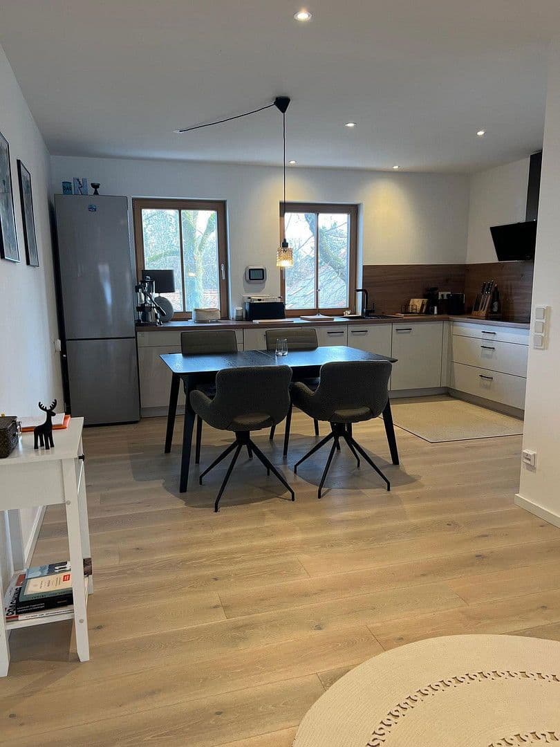 3 bedroom flat to rent, 106 m², Oberhaching, Bavaria 3 bedroom flat to rent, 106 m², Oberhaching, Bavaria