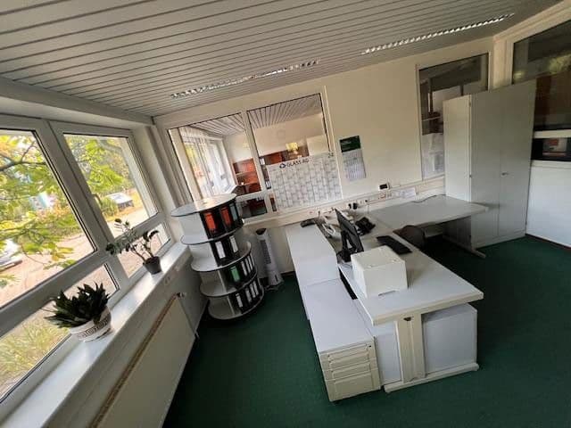 non-residential property for sale, 1,780 m², Burgdorf, Lower Saxony non-residential property for sale, 1,780 m², Burgdorf, Lower Saxony