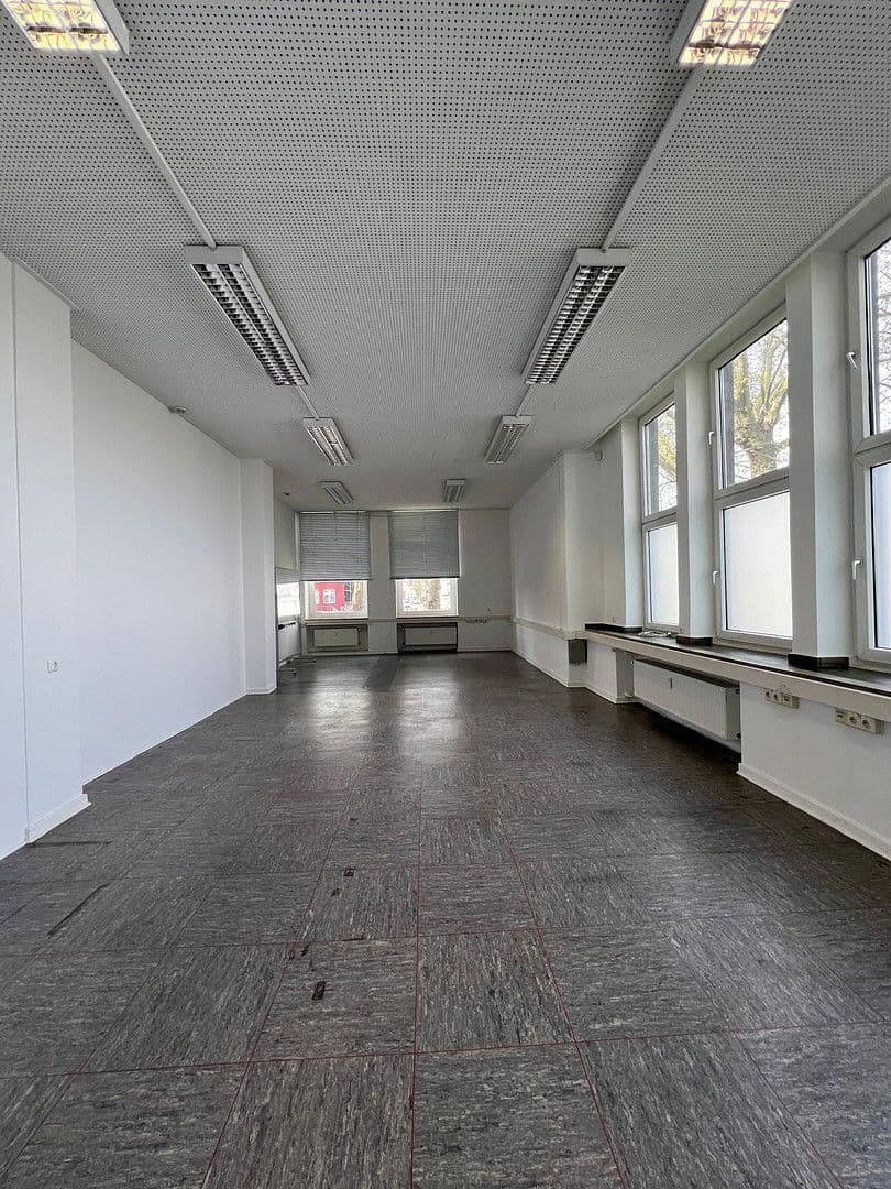 office to rent, 270 m², Magdeburgerstrasse 37, Gelsenkirchen, North Rhine-Westphalia office to rent, 270 m², Magdeburgerstrasse 37, Gelsenkirchen, North Rhine-Westphalia
