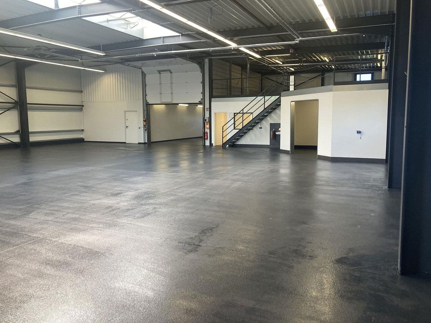 non-residential property for sale, 2,100 m², Nordstern-Park 10, Herzogenrath, North Rhine-Westphalia non-residential property for sale, 2,100 m², Nordstern-Park 10, Herzogenrath, North Rhine-Westphalia