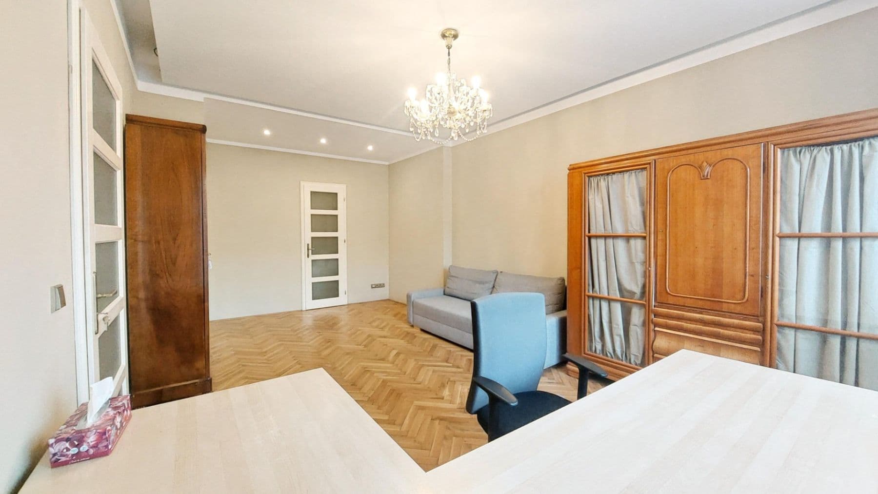 1 bedroom with open-plan kitchen flat to rent, 54 m², Moskevská, Prague, Prague 1 bedroom with open-plan kitchen flat to rent, 54 m², Moskevská, Prague, Prague