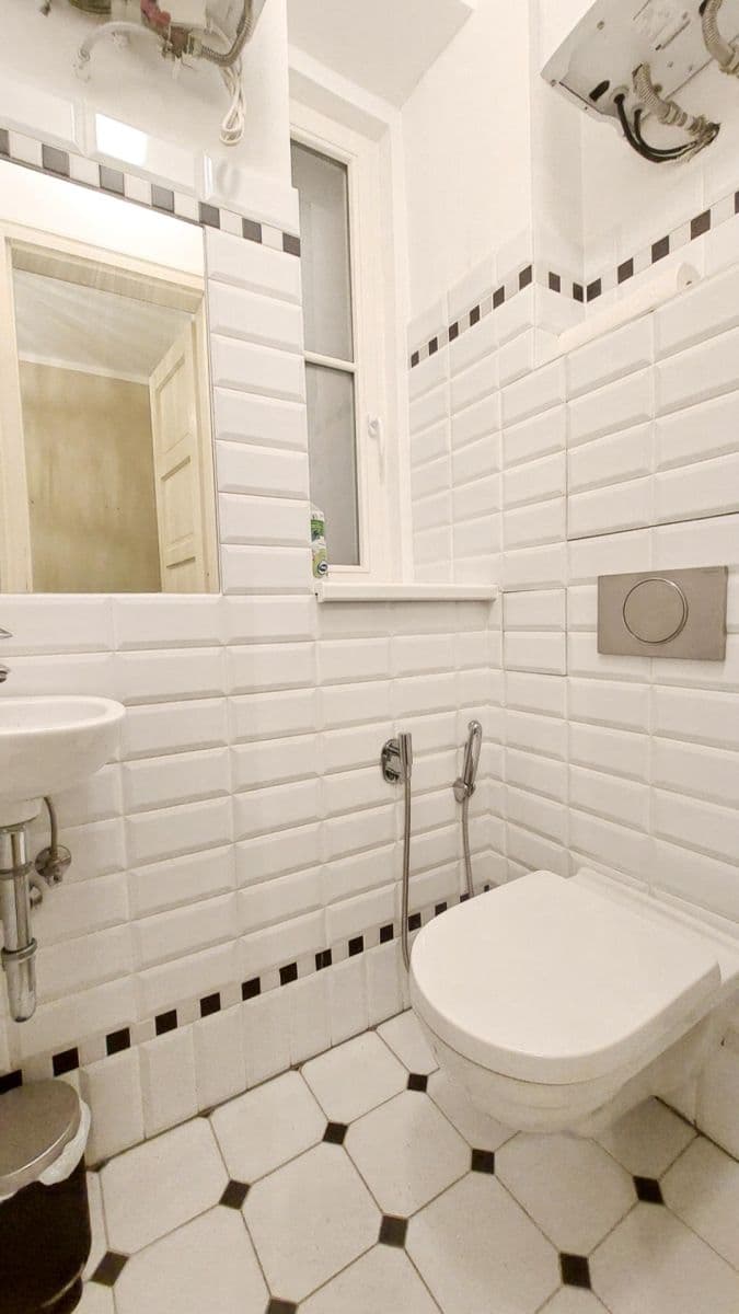 1 bedroom with open-plan kitchen flat to rent, 54 m², Moskevská, Prague, Prague 1 bedroom with open-plan kitchen flat to rent, 54 m², Moskevská, Prague, Prague