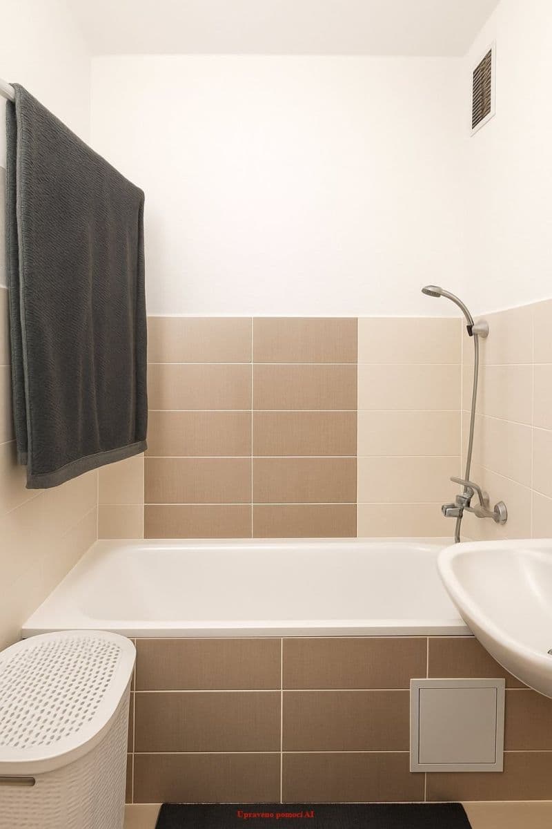 3 bedroom flat to rent, 64 m², Holubova, Karviná, Moravskoslezský Region 3 bedroom flat to rent, 64 m², Holubova, Karviná, Moravskoslezský Region