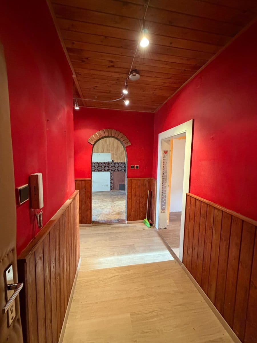 2 bedroom with open-plan kitchen flat for sale, 77 m², Sadovská, Hradec Králové, Královéhradecký Region 2 bedroom with open-plan kitchen flat for sale, 77 m², Sadovská, Hradec Králové, Královéhradecký Region