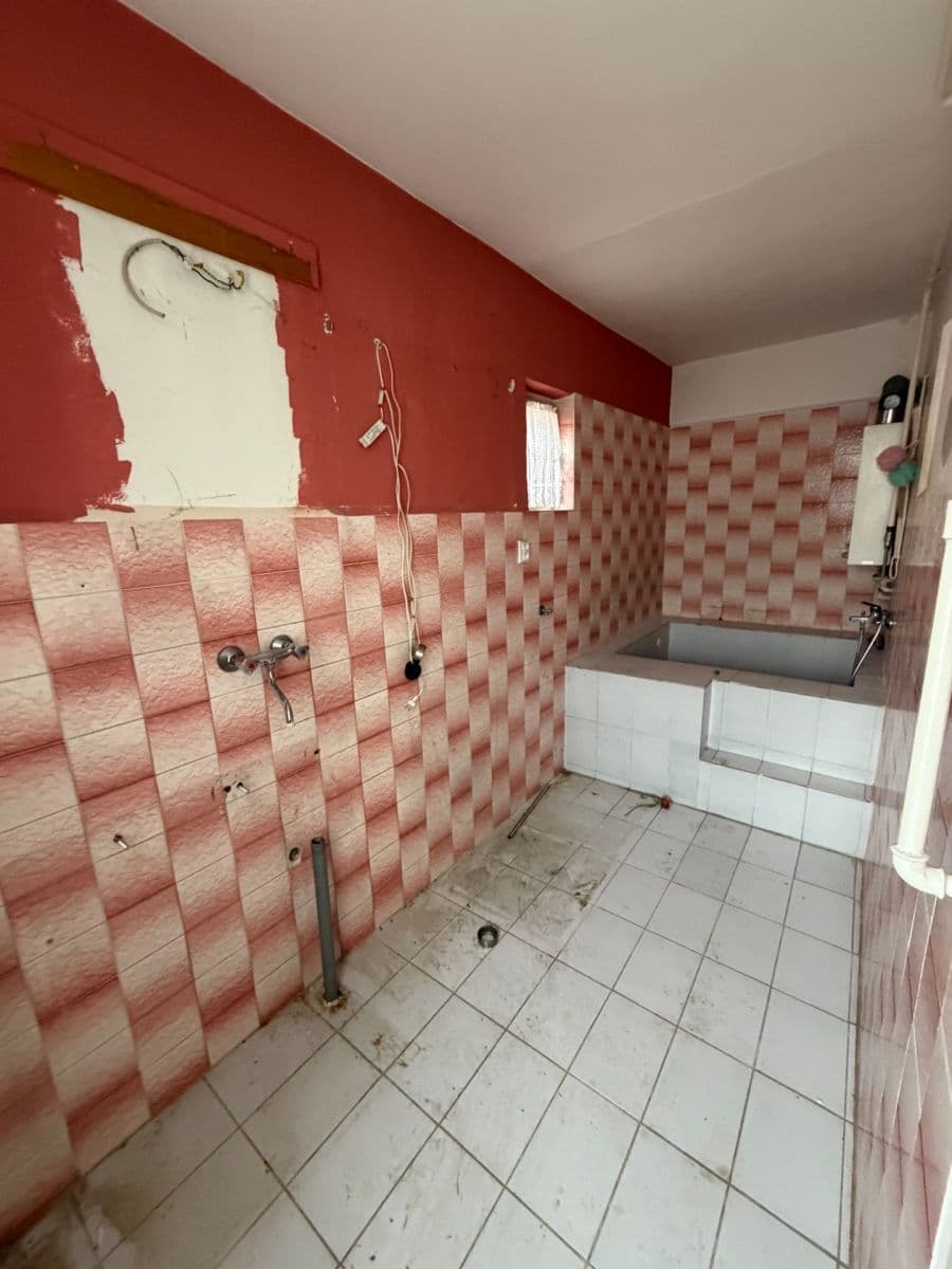 2 bedroom with open-plan kitchen flat for sale, 77 m², Sadovská, Hradec Králové, Královéhradecký Region 2 bedroom with open-plan kitchen flat for sale, 77 m², Sadovská, Hradec Králové, Královéhradecký Region