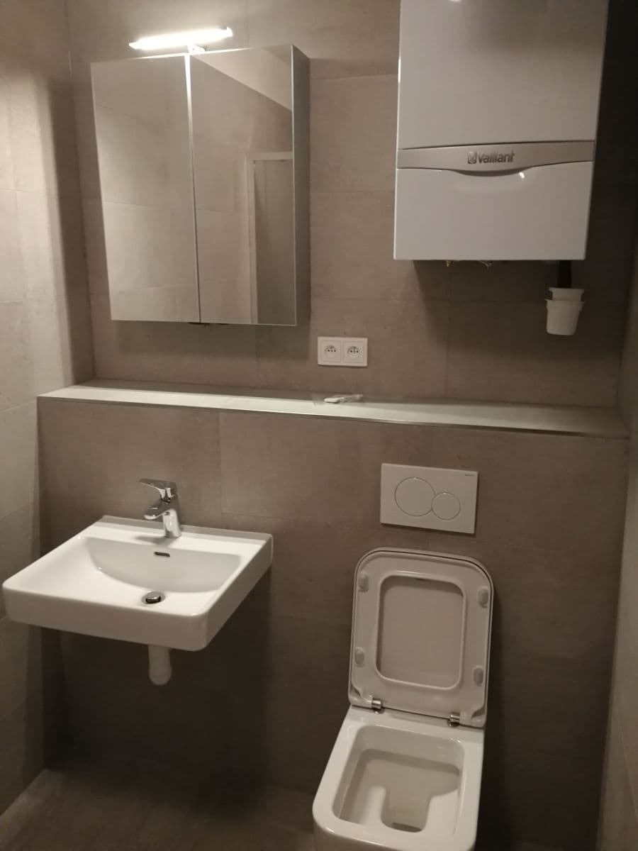 Studio flat to rent, 45 m², Košická, Prague, Prague Studio flat to rent, 45 m², Košická, Prague, Prague