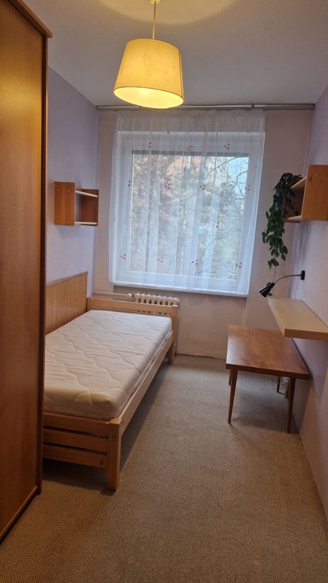 3 bedroom flat to rent, 69 m², Tunelářů, Prague, Prague 3 bedroom flat to rent, 69 m², Tunelářů, Prague, Prague