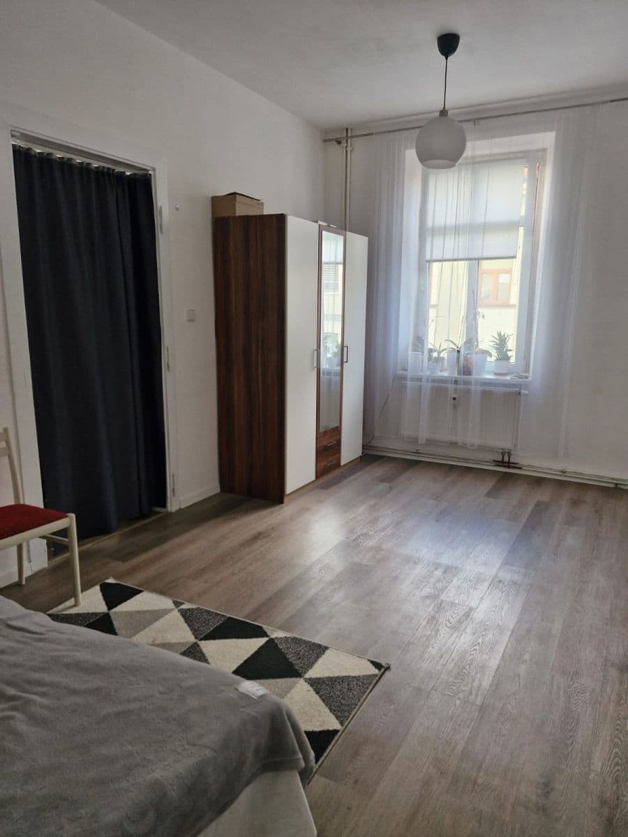 1 bedroom flat to rent, 32 m², Houškova, Plzeň, Plzeňský Region 1 bedroom flat to rent, 32 m², Houškova, Plzeň, Plzeňský Region