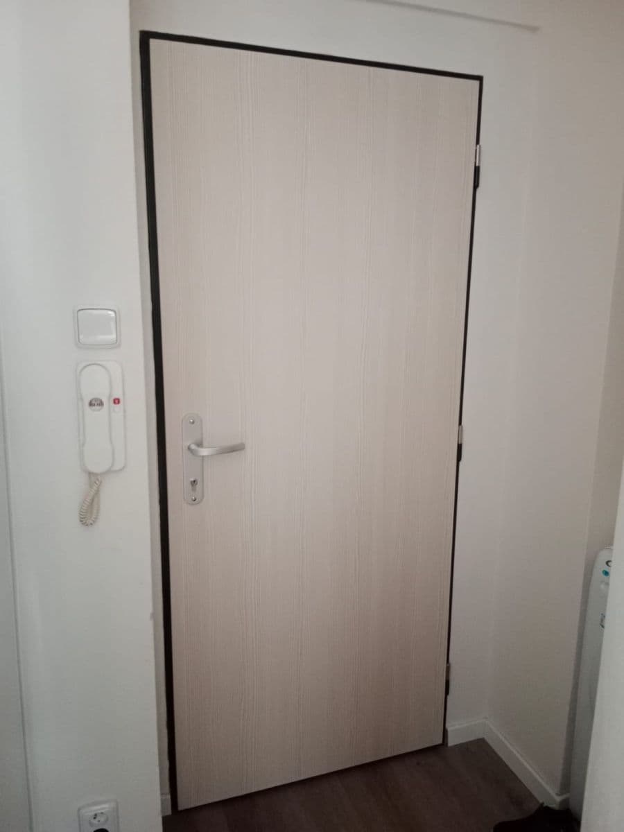 1 bedroom flat to rent, 32 m², Houškova, Plzeň, Plzeňský Region 1 bedroom flat to rent, 32 m², Houškova, Plzeň, Plzeňský Region