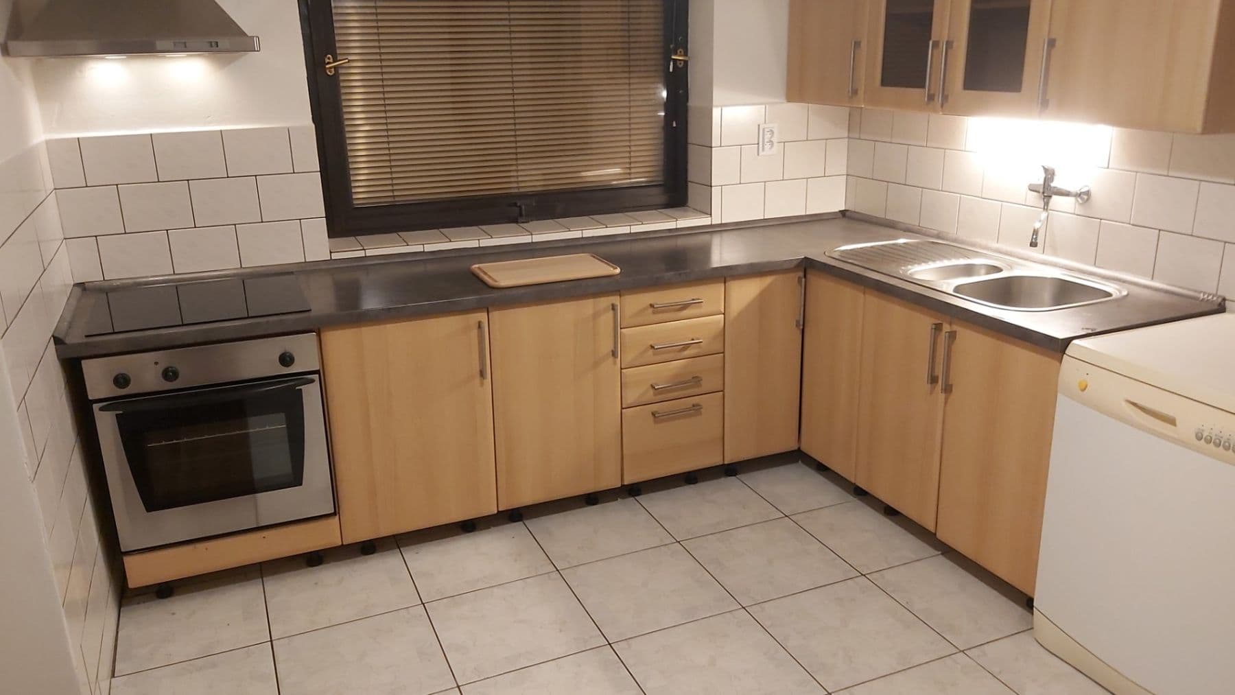 house to rent, 300 m², Edisonova, Prague, Prague house to rent, 300 m², Edisonova, Prague, Prague