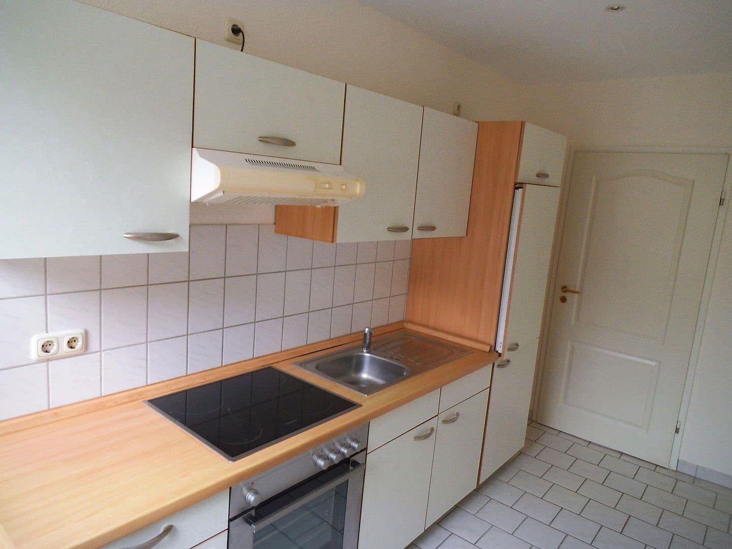 4 bedroom flat to rent, 82 m², Sadowastr. 2, Lübeck, Schleswig-Holstein 4 bedroom flat to rent, 82 m², Sadowastr. 2, Lübeck, Schleswig-Holstein