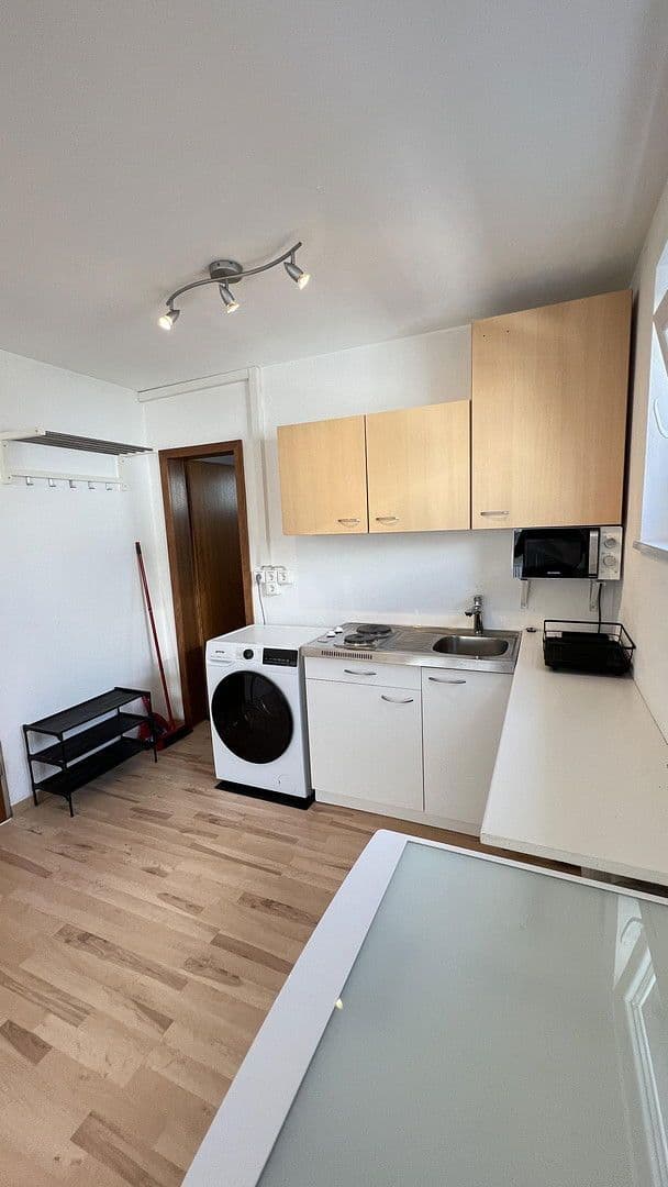 1 bedroom flat to rent, 30 m², Stuttgart, Baden-Württemberg 1 bedroom flat to rent, 30 m², Stuttgart, Baden-Württemberg