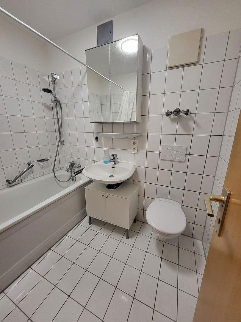 2 bedroom flat to rent, 48 m², Elsa-Brändström-Straße 40, Reutlingen, Baden-Württemberg 2 bedroom flat to rent, 48 m², Elsa-Brändström-Straße 40, Reutlingen, Baden-Württemberg