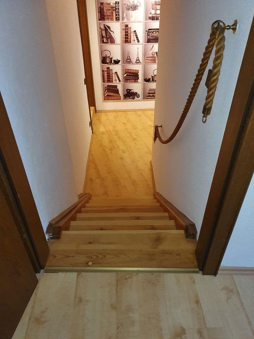 2 bedroom with open-plan kitchen flat to rent, 145 m², Stockach, Baden-Württemberg 2 bedroom with open-plan kitchen flat to rent, 145 m², Stockach, Baden-Württemberg