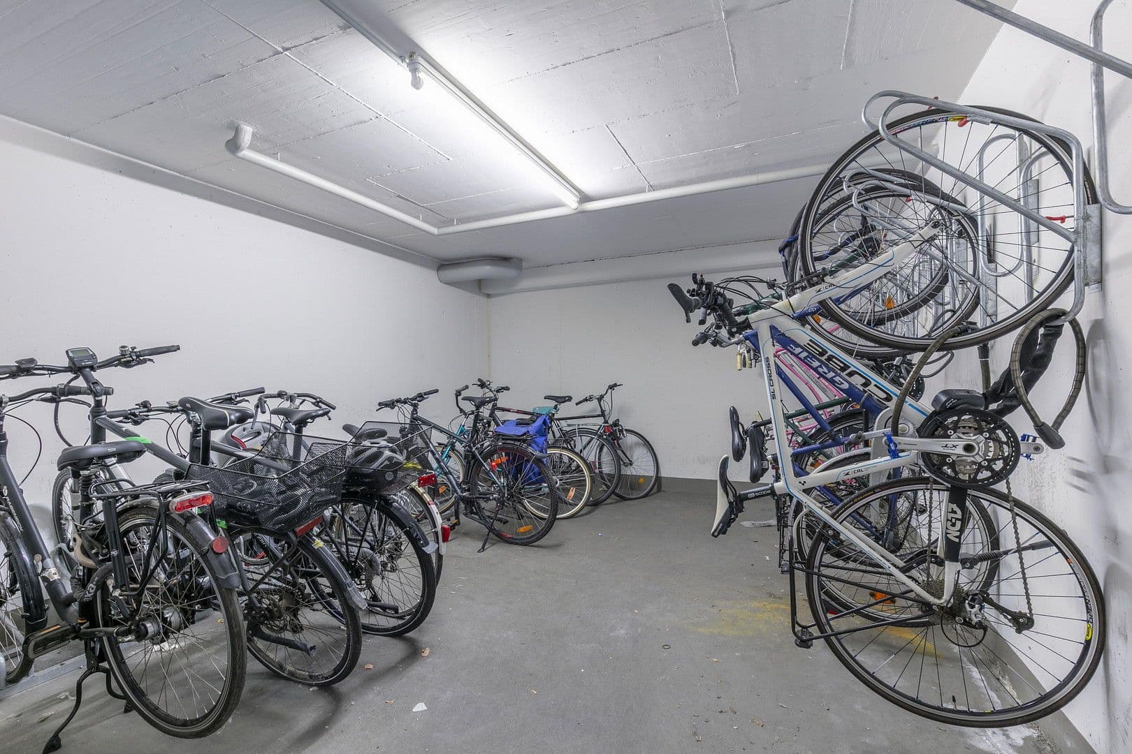 2 bedroom flat for sale, 83 m², Neusserstr. 388, Köln, North Rhine-Westphalia 2 bedroom flat for sale, 83 m², Neusserstr. 388, Köln, North Rhine-Westphalia