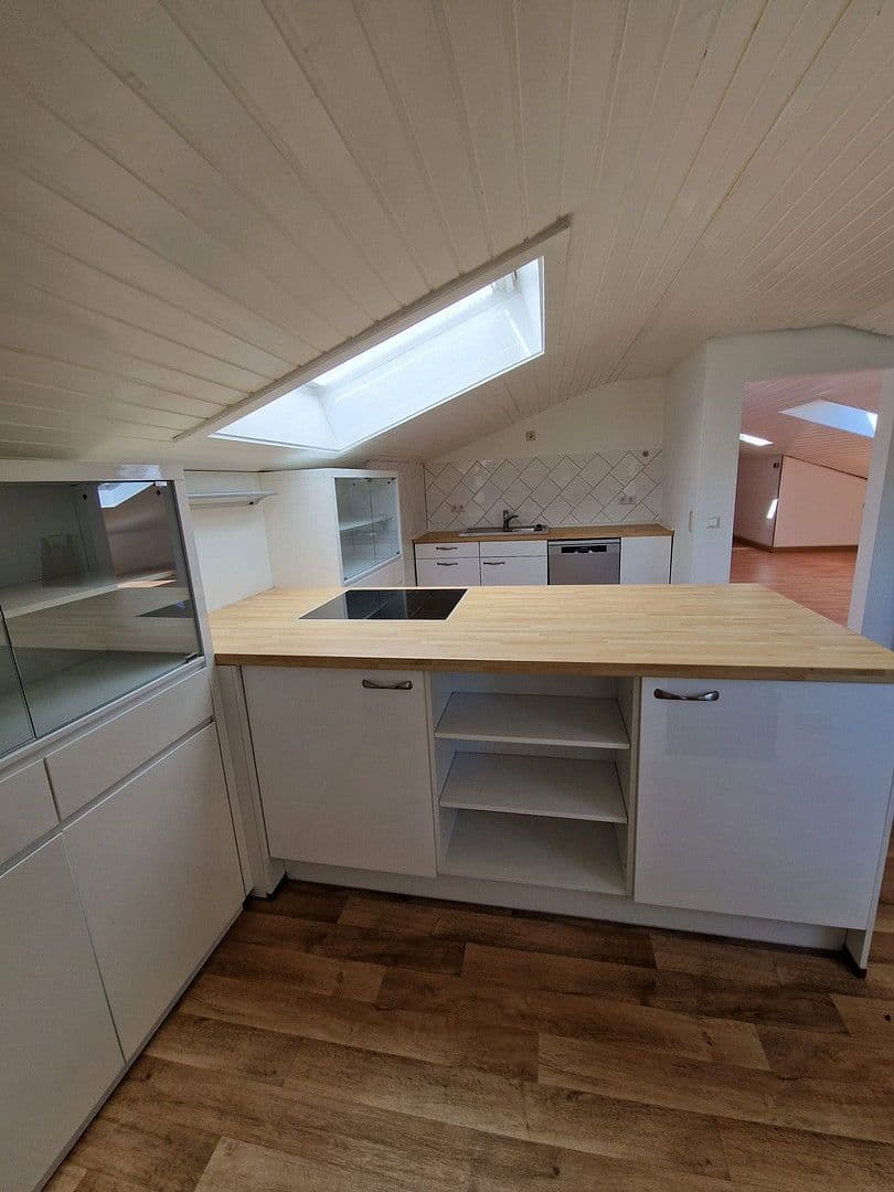 1 bedroom with open-plan kitchen flat to rent, 65 m², Birkelweg 36, Steinheim am Albuch, Baden-Württemberg 1 bedroom with open-plan kitchen flat to rent, 65 m², Birkelweg 36, Steinheim am Albuch, Baden-Württemberg