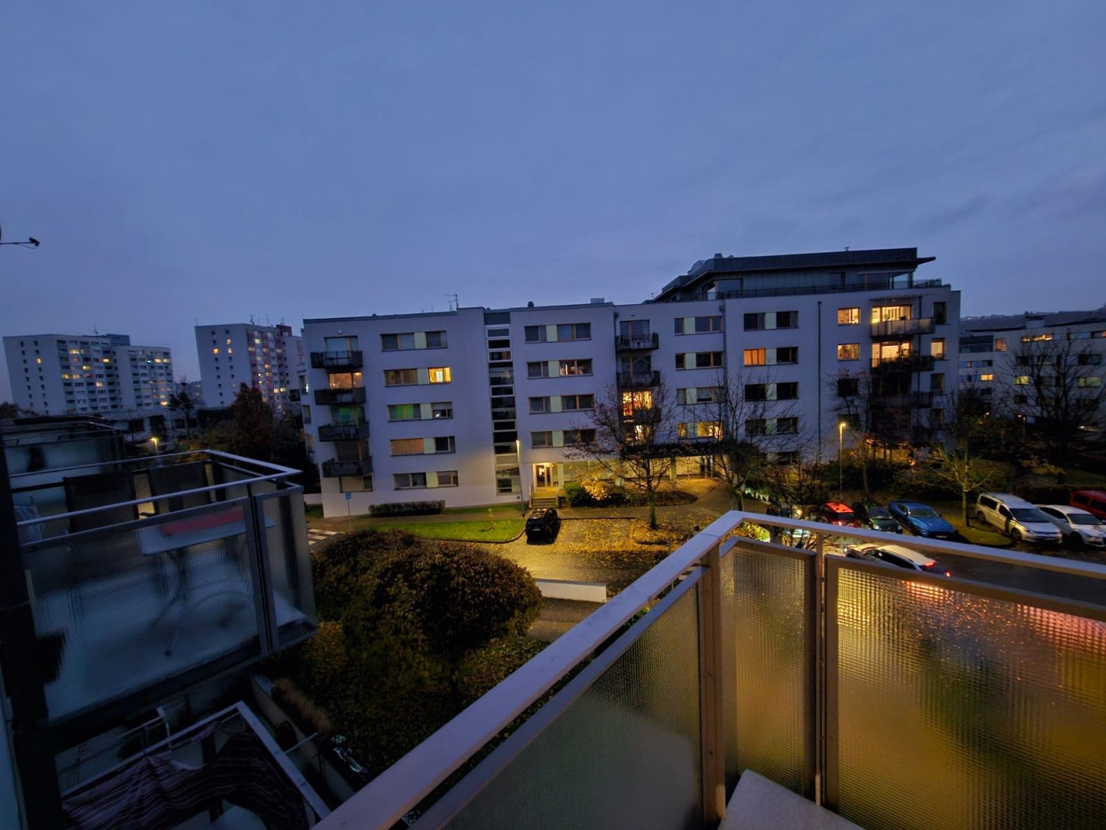 2 bedroom with open-plan kitchen flat to rent, 100 m², Tibetská, Prague, Prague 2 bedroom with open-plan kitchen flat to rent, 100 m², Tibetská, Prague, Prague