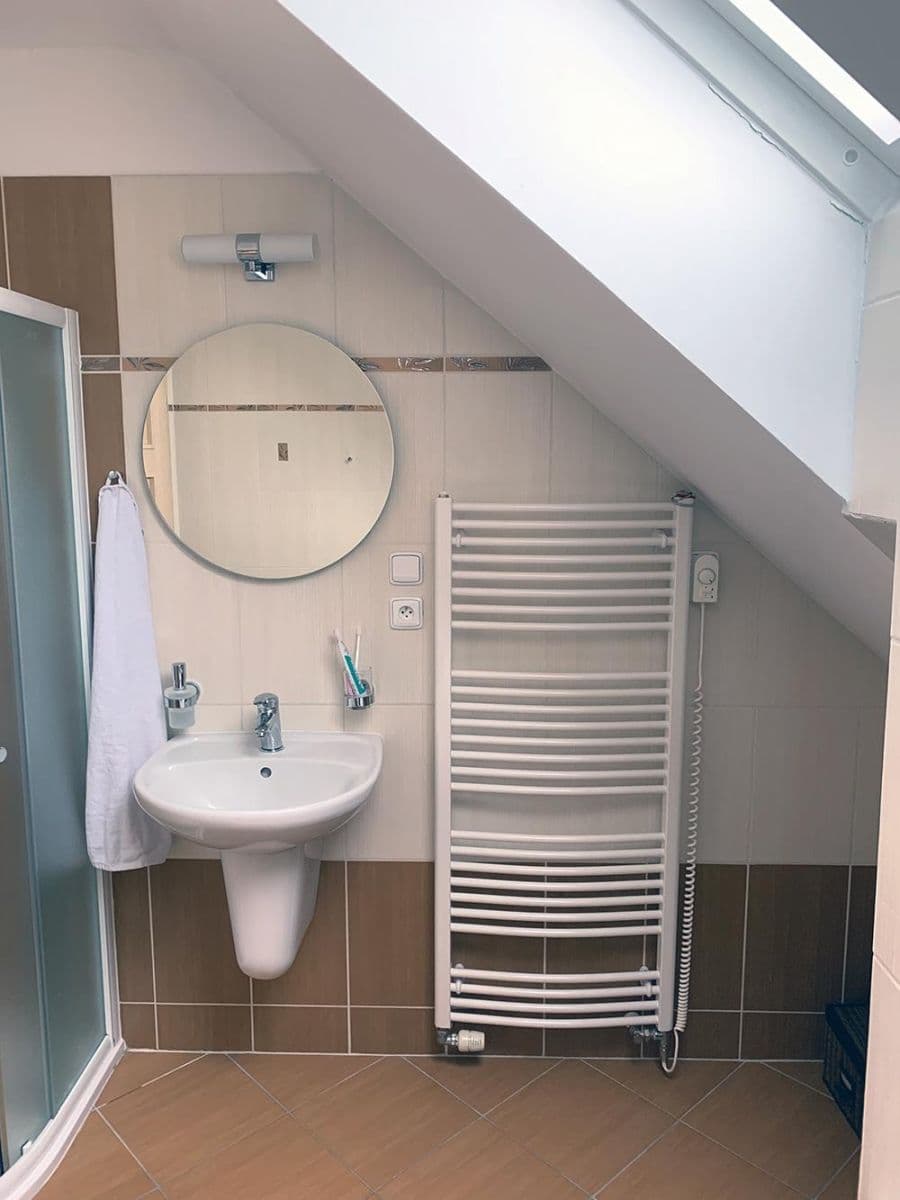 3 bedroom with open-plan kitchen flat for sale, 115 m², Plzeňská, Králův Dvůr, Středočeský Region 3 bedroom with open-plan kitchen flat for sale, 115 m², Plzeňská, Králův Dvůr, Středočeský Region