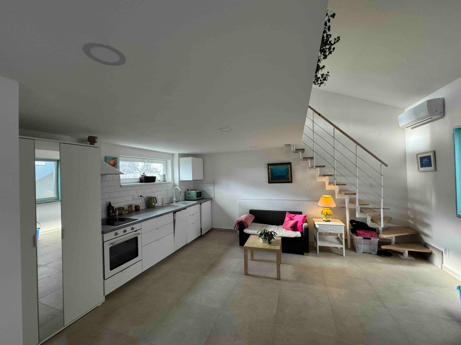 1 bedroom with open-plan kitchen flat to rent, 36 m², Za Lužinami, Prague, Prague 1 bedroom with open-plan kitchen flat to rent, 36 m², Za Lužinami, Prague, Prague