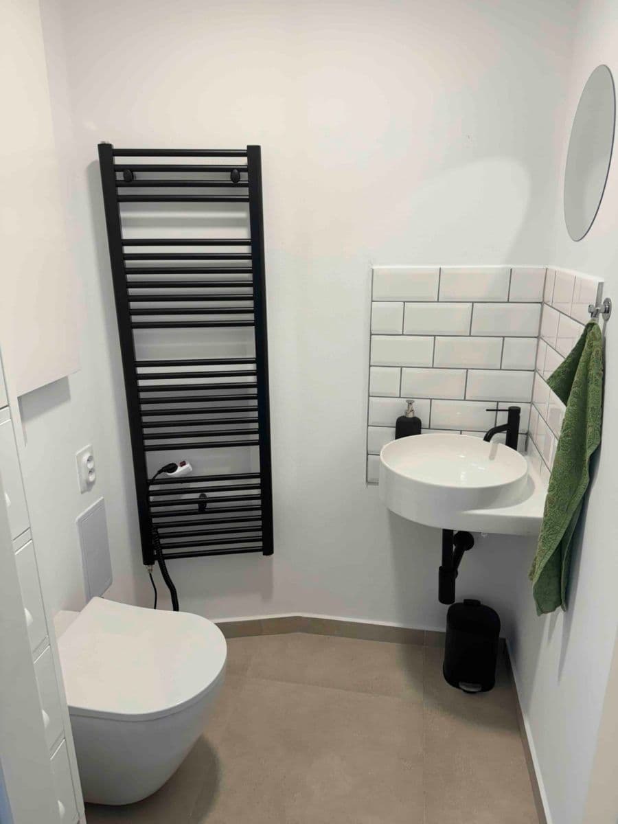 1 bedroom with open-plan kitchen flat to rent, 36 m², Za Lužinami, Prague, Prague 1 bedroom with open-plan kitchen flat to rent, 36 m², Za Lužinami, Prague, Prague